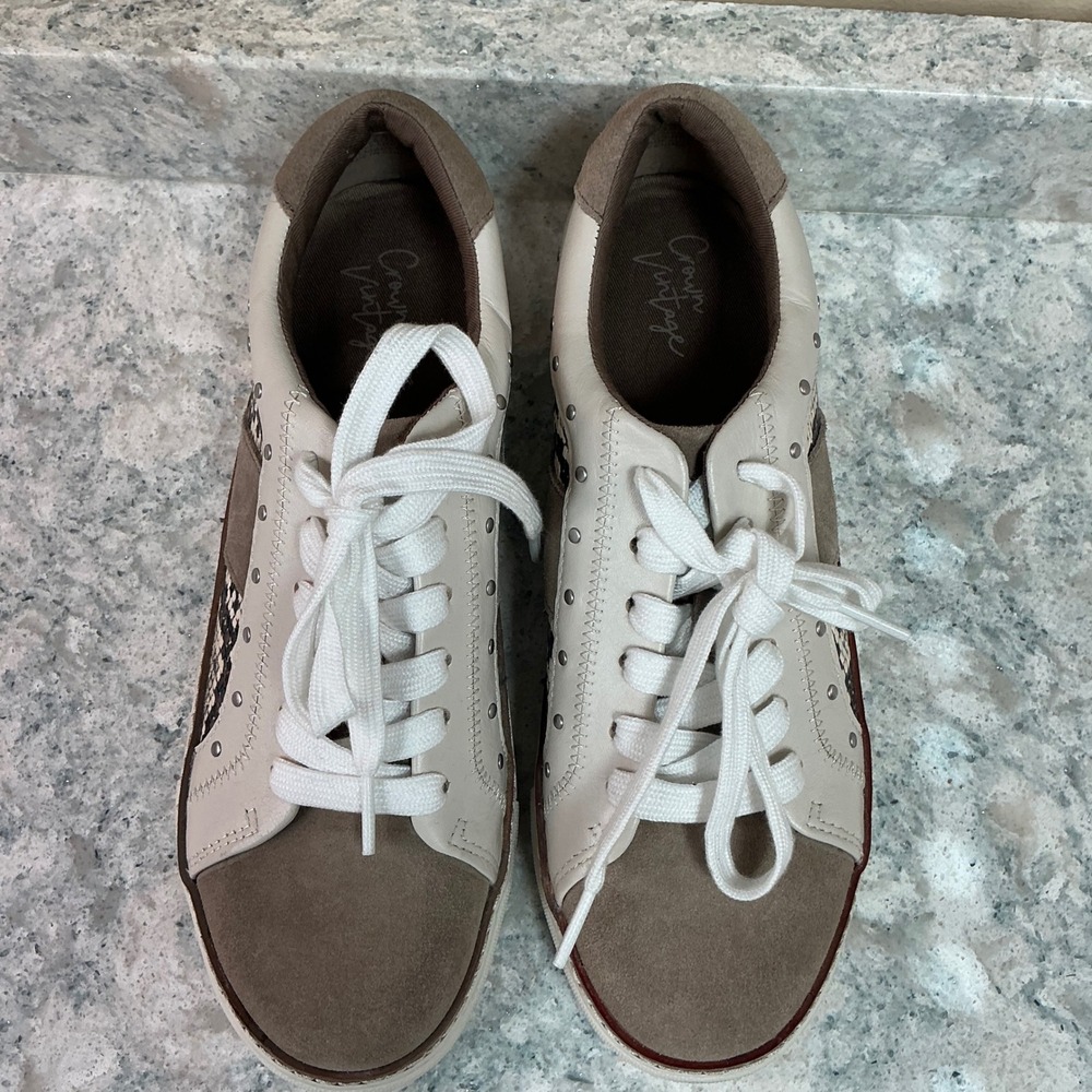 Crown Vintage Sneaker Low Top 8.5 Cream Olive Snakeskin Studded Suede Leather - Picture 2 of 9